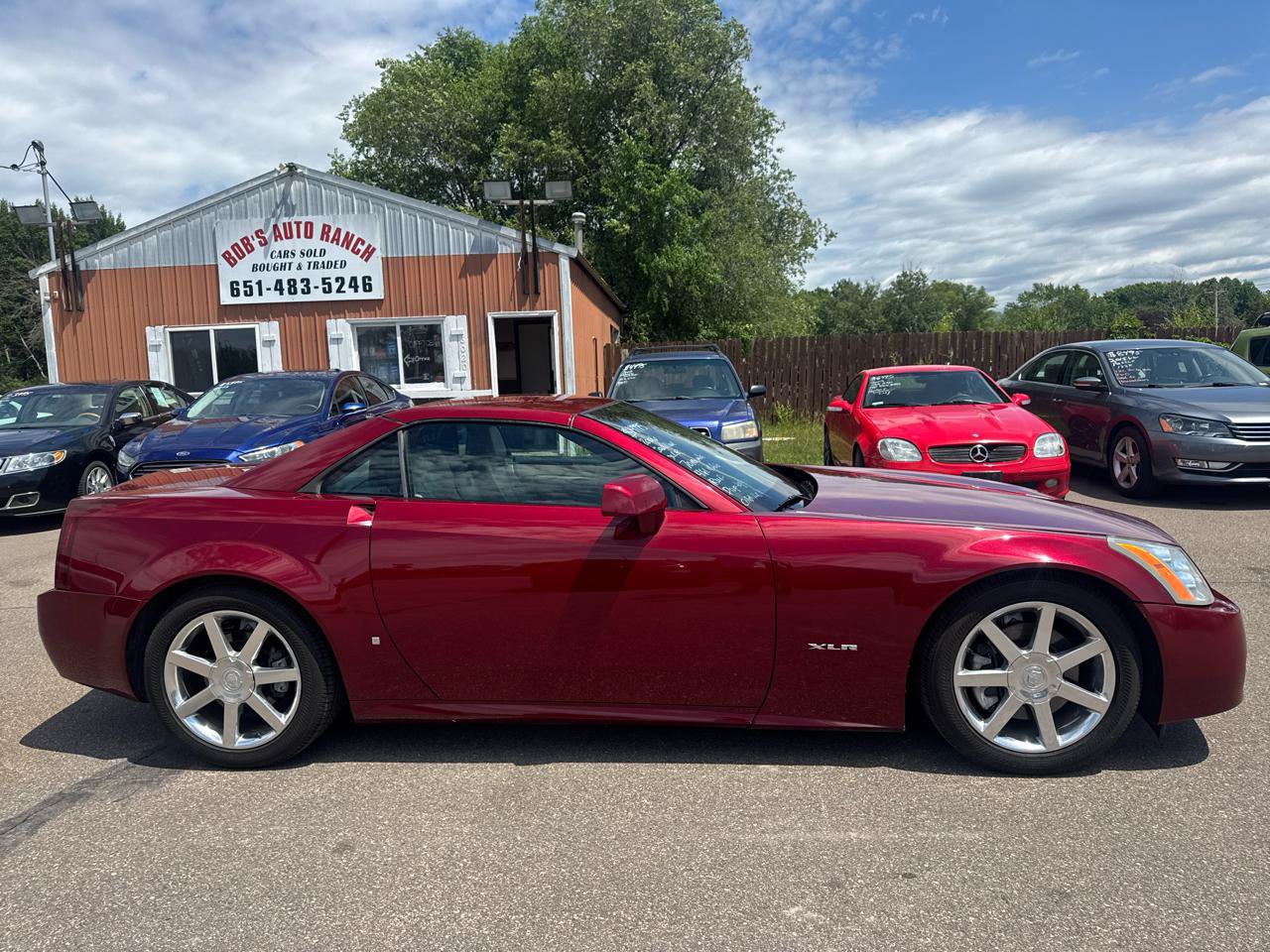 Used 2006 Cadillac XLR RWD image 4
