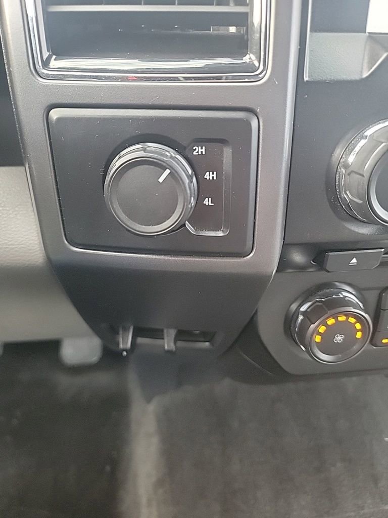 Used 2017 Ford F150 XLT w/ Equipment Group 302A Luxury image 49