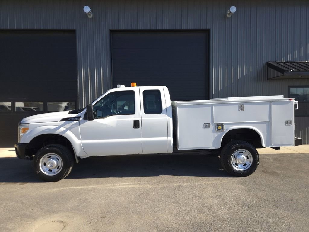 Used 2015 Ford F250 XL w/ Snow Plow Prep Package image 1