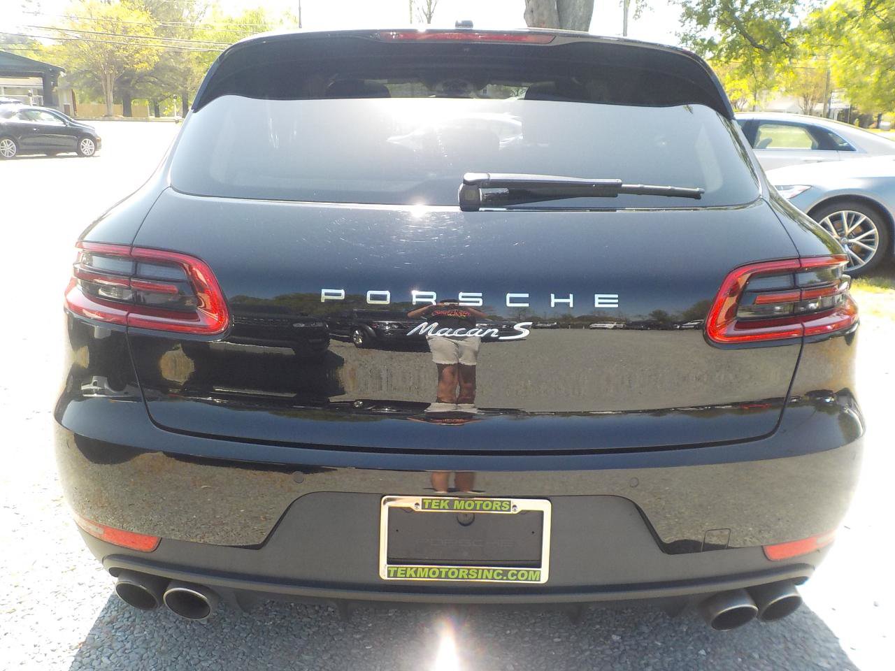 Used 2017 Porsche Macan S AWD/4WD image 4
