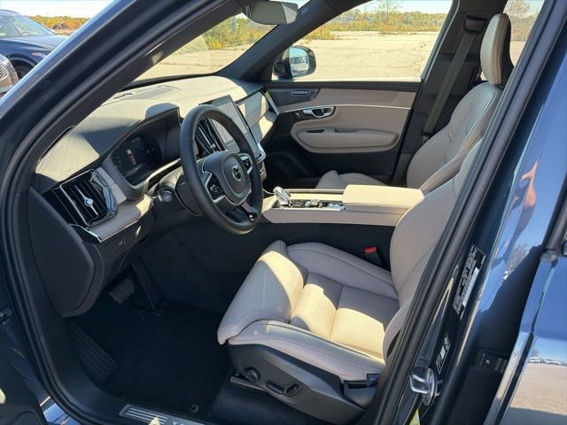 New 2026 Volvo XC90 B6 Ultra w/ Protection Package Premier image 10
