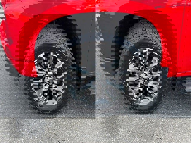 Used 2022 Chevrolet Silverado 1500 RST image 13