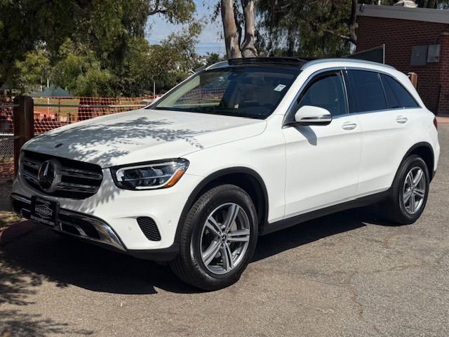 Used 2021 Mercedes-Benz GLC 300 image 4