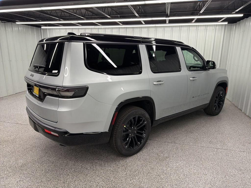 New 2026 Jeep Grand Wagoneer Summit AWD/4WD image 5
