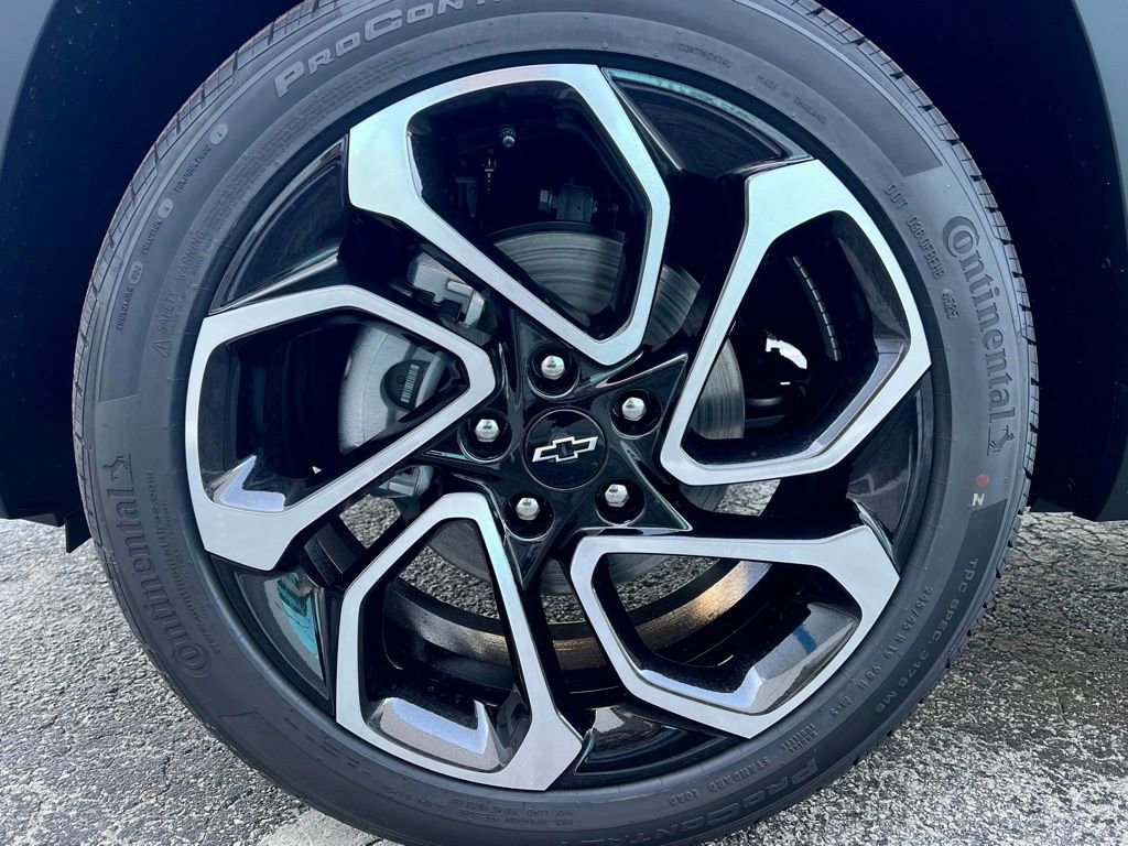 New 2026 Chevrolet Trax RS w/ Driver Confidence Package FWD image 10