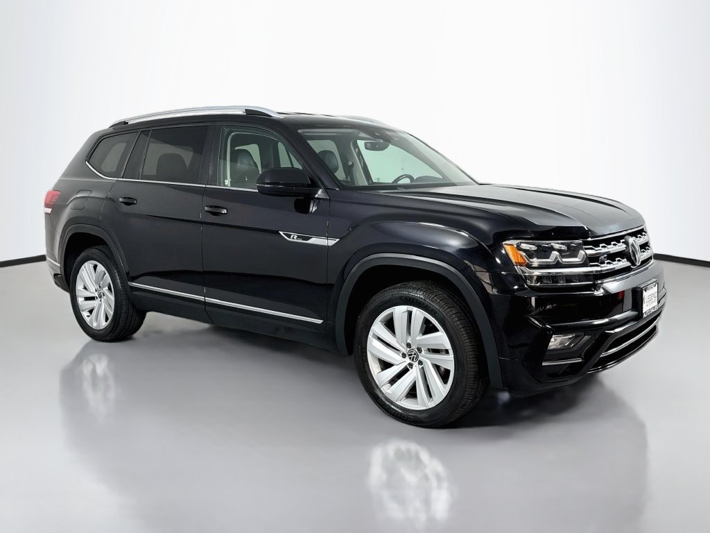 Used 2018 Volkswagen Atlas SE w/ R-Line Package AWD/4WD image 4