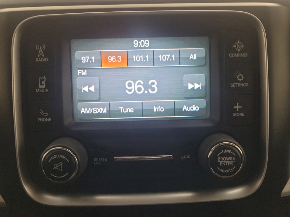 Used 2016 RAM 1500 Big Horn image 25