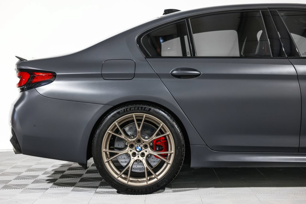 Used 2022 BMW M5 CS AWD/4WD image 2