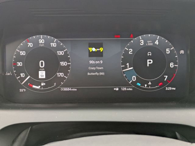 Used 2024 Land Rover Discovery Sport Dynamic SE image 30