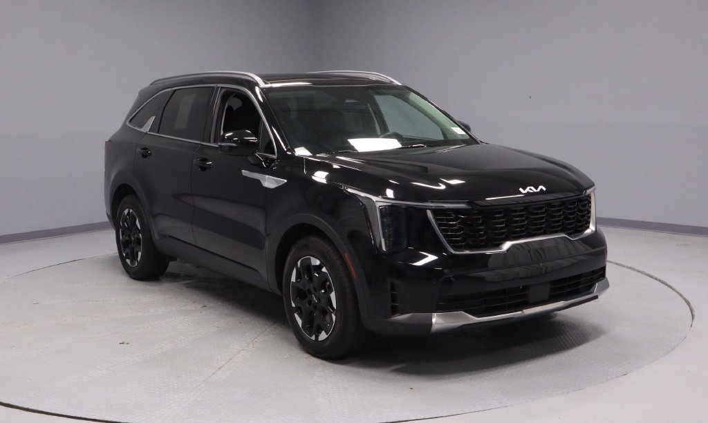 Used 2024 Kia Sorento S w/ Panoramic Sunroof Package FWD image 1