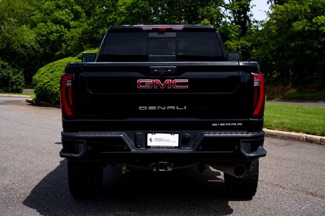 Used 2024 GMC Sierra 3500 Denali w/ Denali Reserve Package image 7
