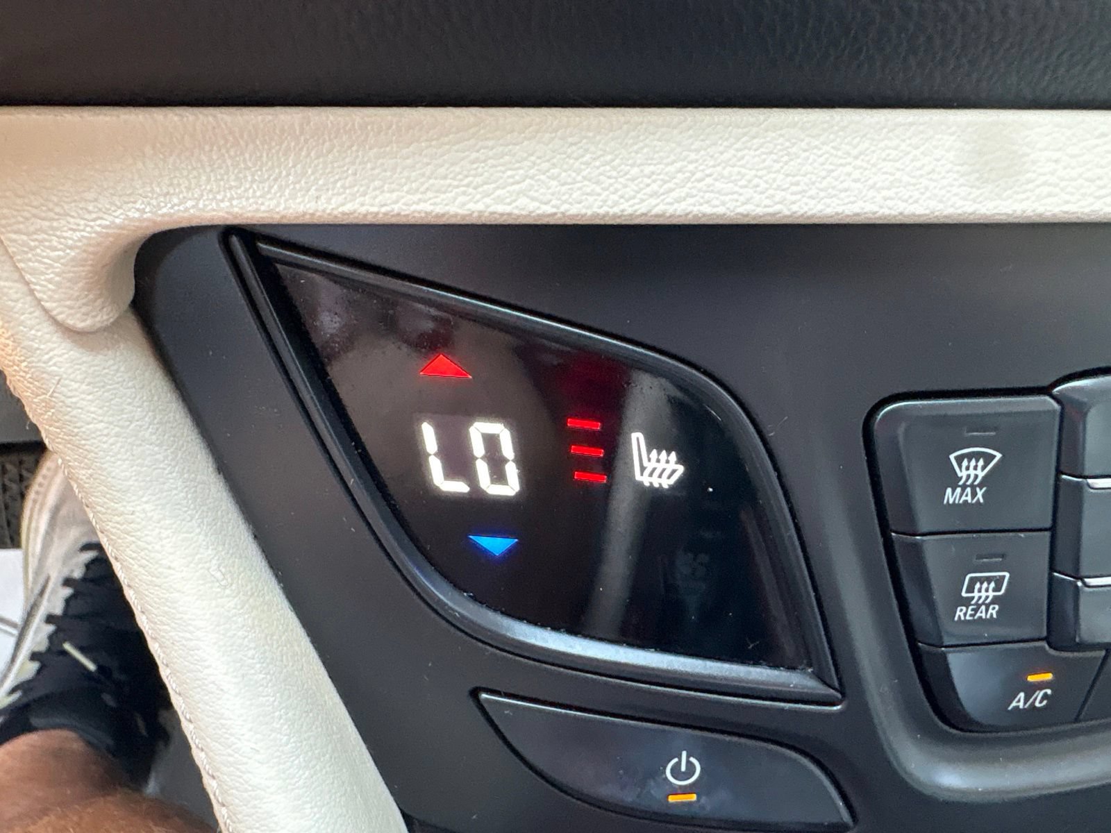 Used 2017 Buick Envision Preferred FWD image 29