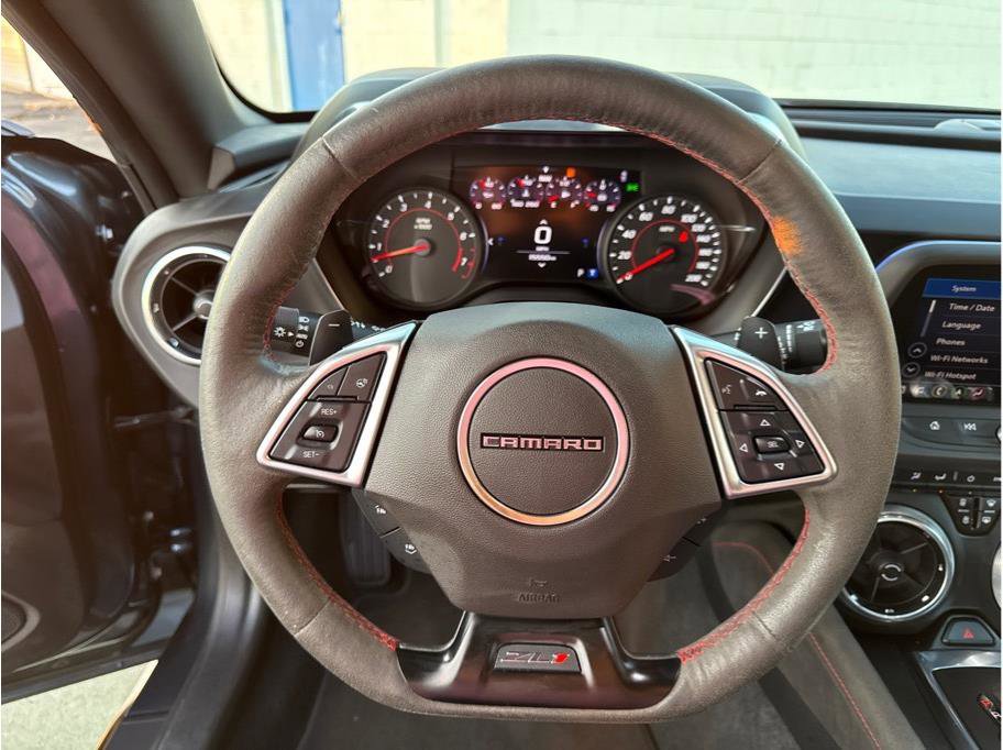 Used 2019 Chevrolet Camaro ZL1 image 29
