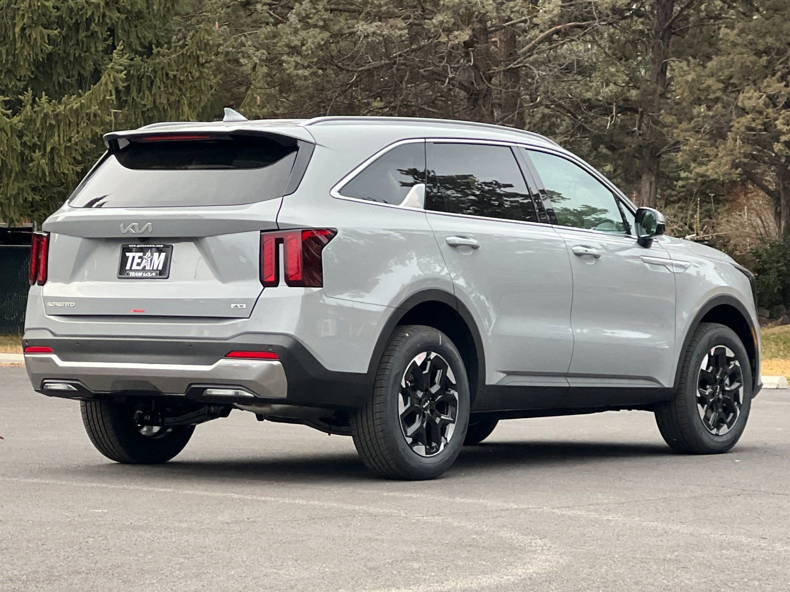 New 2026 Kia Sorento S AWD/4WD image 4