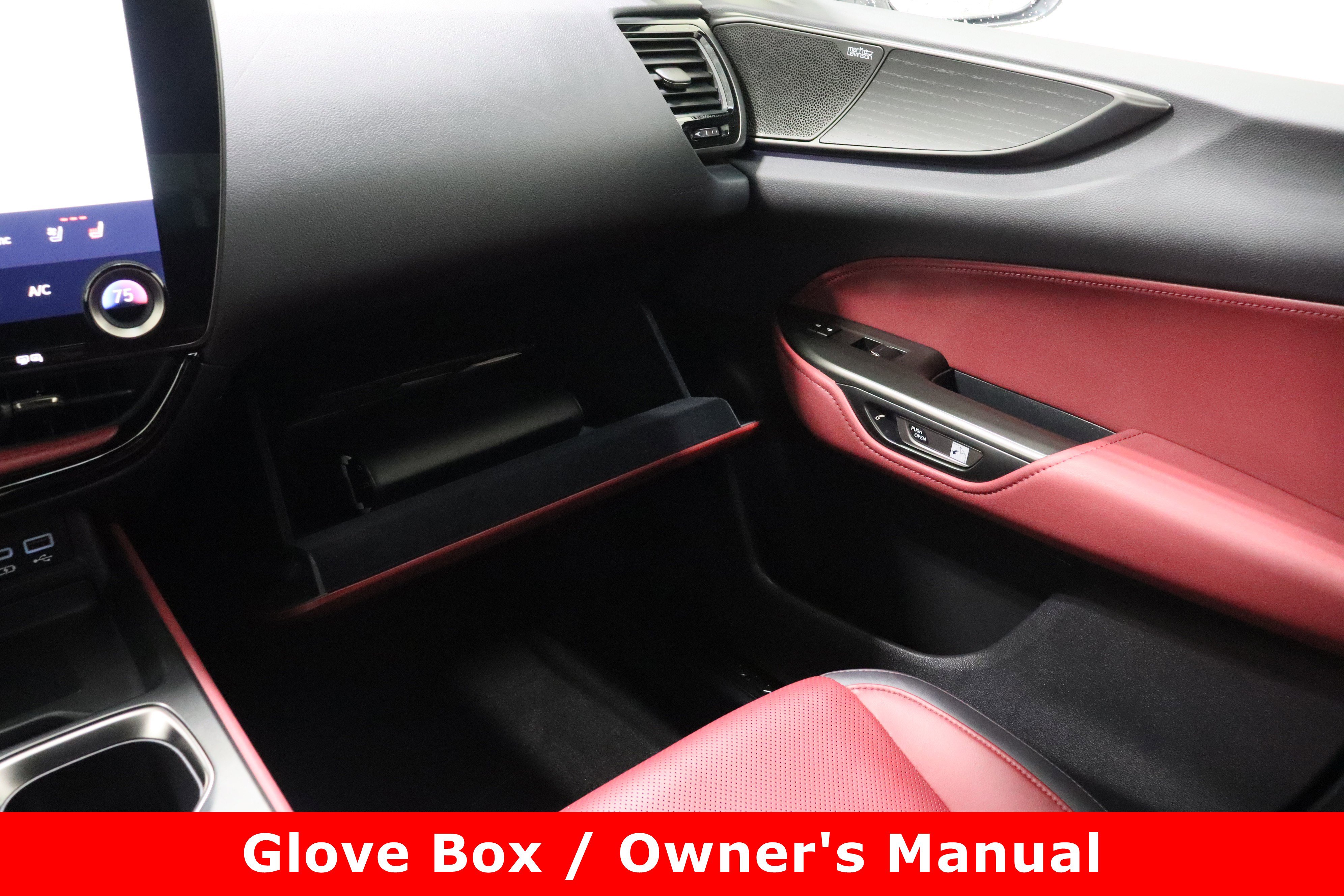 Used 2024 Lexus NX 300h AWD w/ Luxury Package image 24