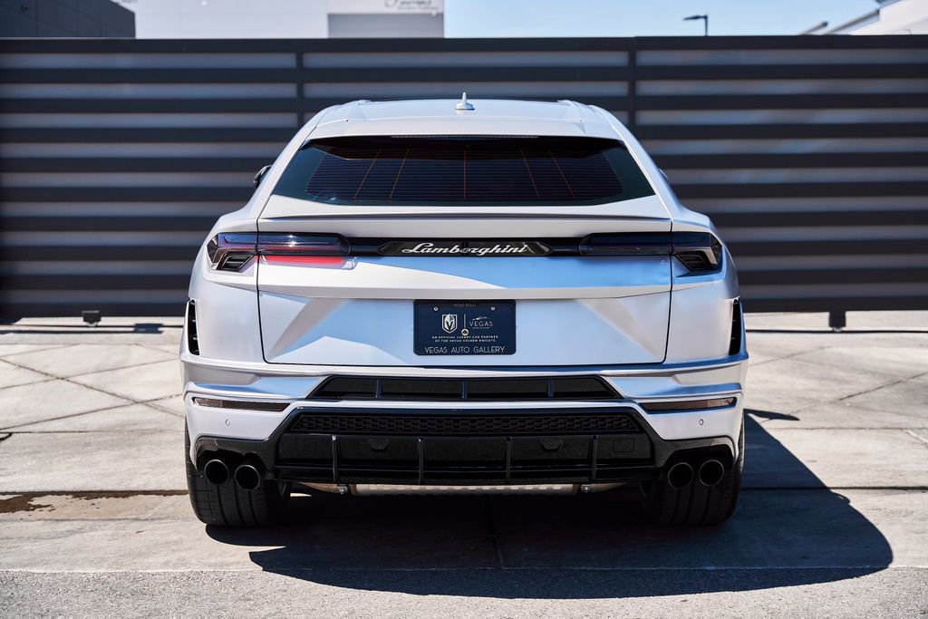 Used 2024 Lamborghini Urus S image 15