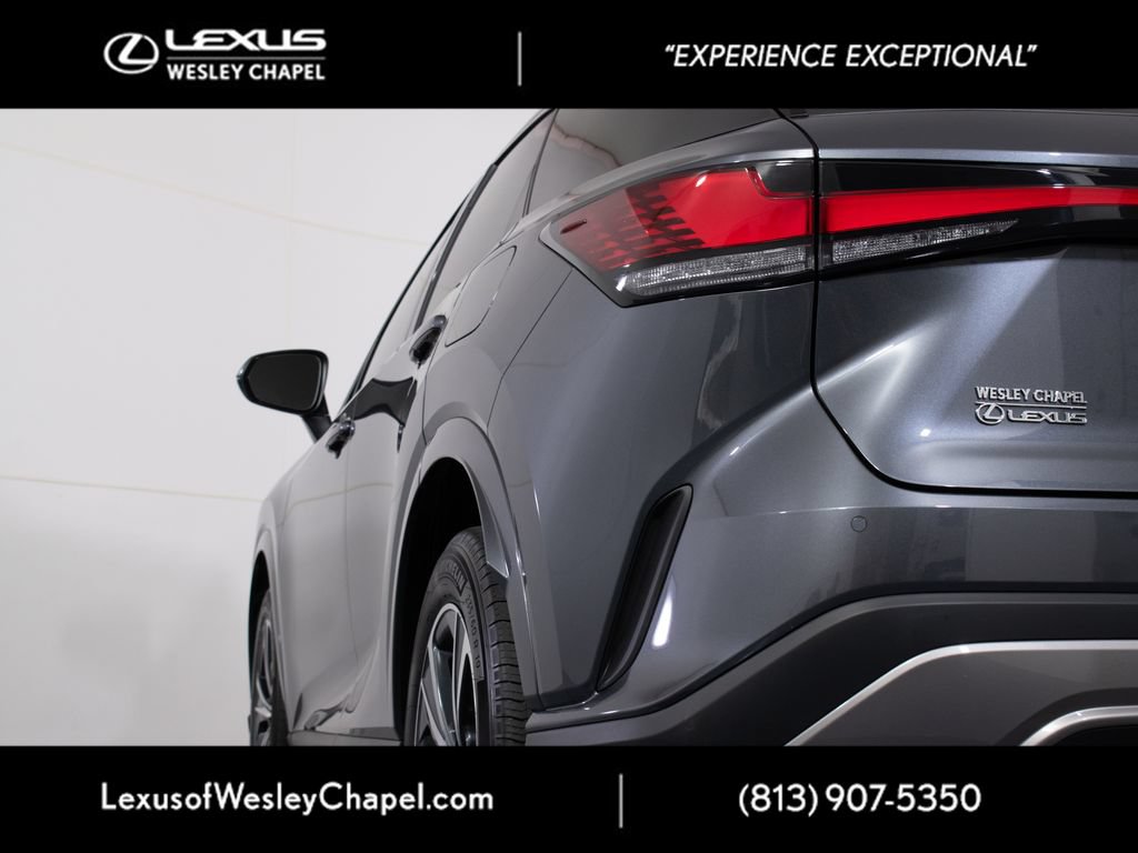 Used 2025 Lexus RX 350h w/ Accessory Package AWD/4WD image 6