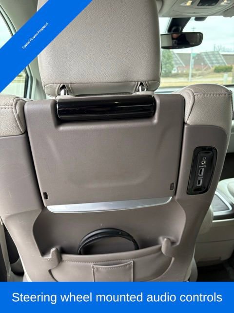 Used 2020 Chrysler Pacifica Touring-L Plus image 27