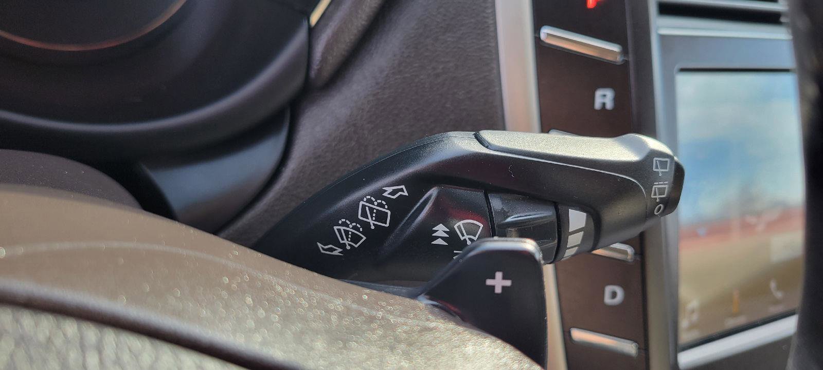 Used 2019 Lincoln MKC Select w/ Select Plus Package image 15