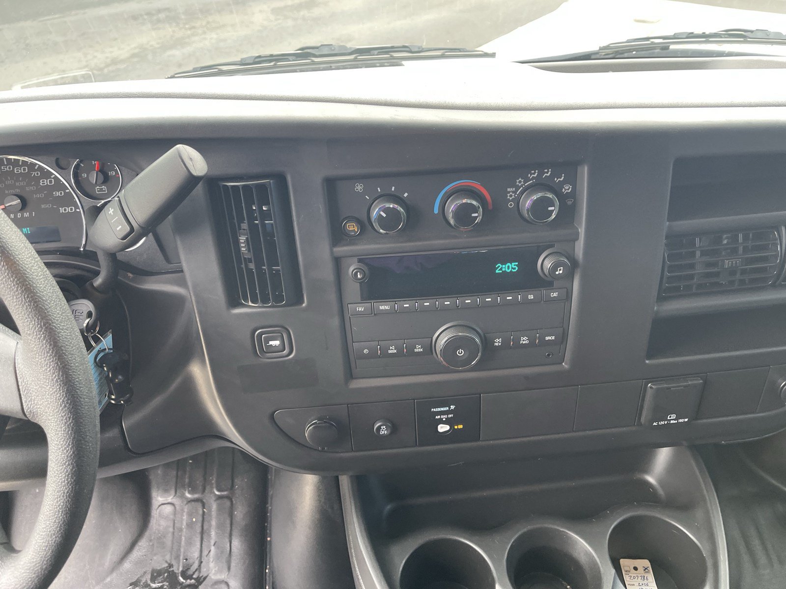 Used 2025 Chevrolet Express 2500 w/ Driver Convenience Package RWD image 15
