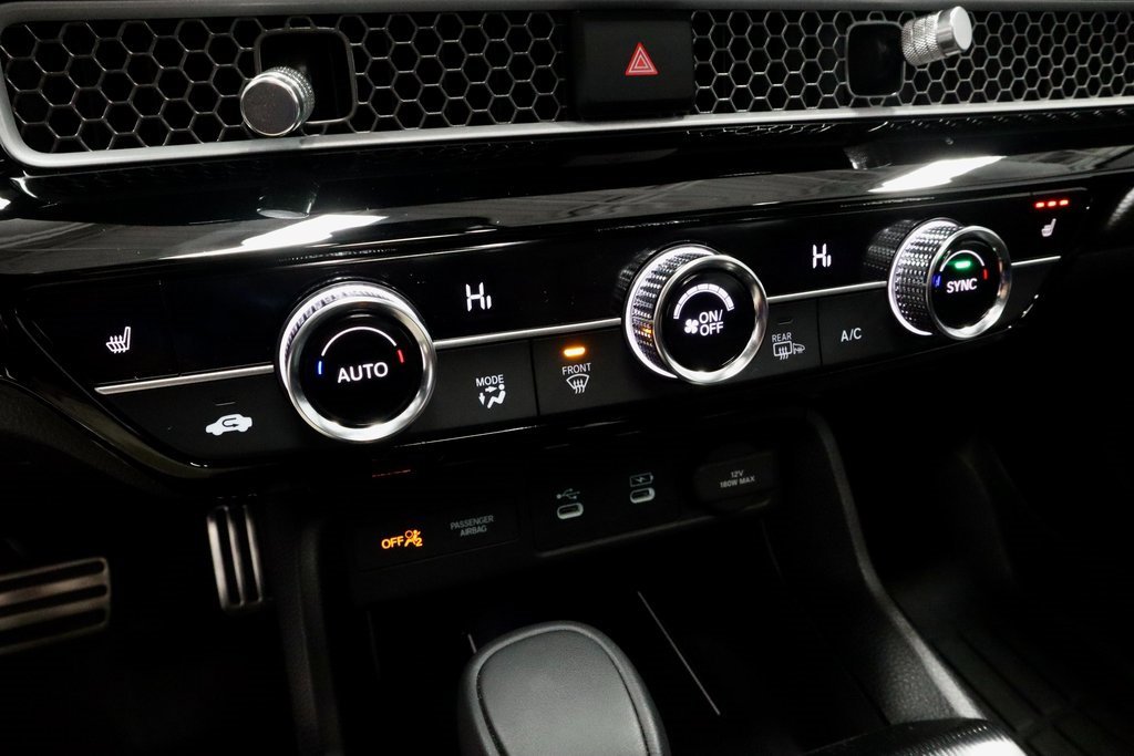 Used 2025 Honda Civic Sport Touring image 32