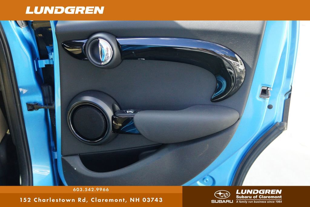 Used 2019 MINI Cooper 4-Door Hardtop image 30