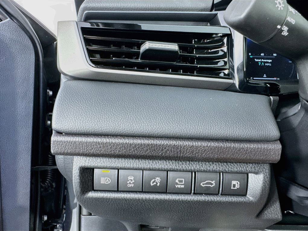 New 2026 Toyota Camry XSE FWD image 31
