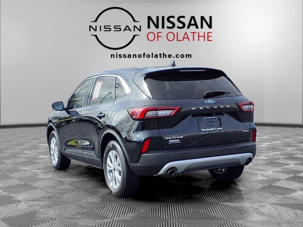 Used 2024 Ford Escape Active image 3