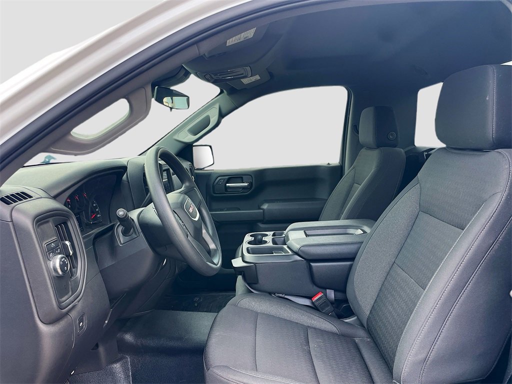 Used 2025 GMC Sierra 1500 Pro w/ Pro Value Package image 10