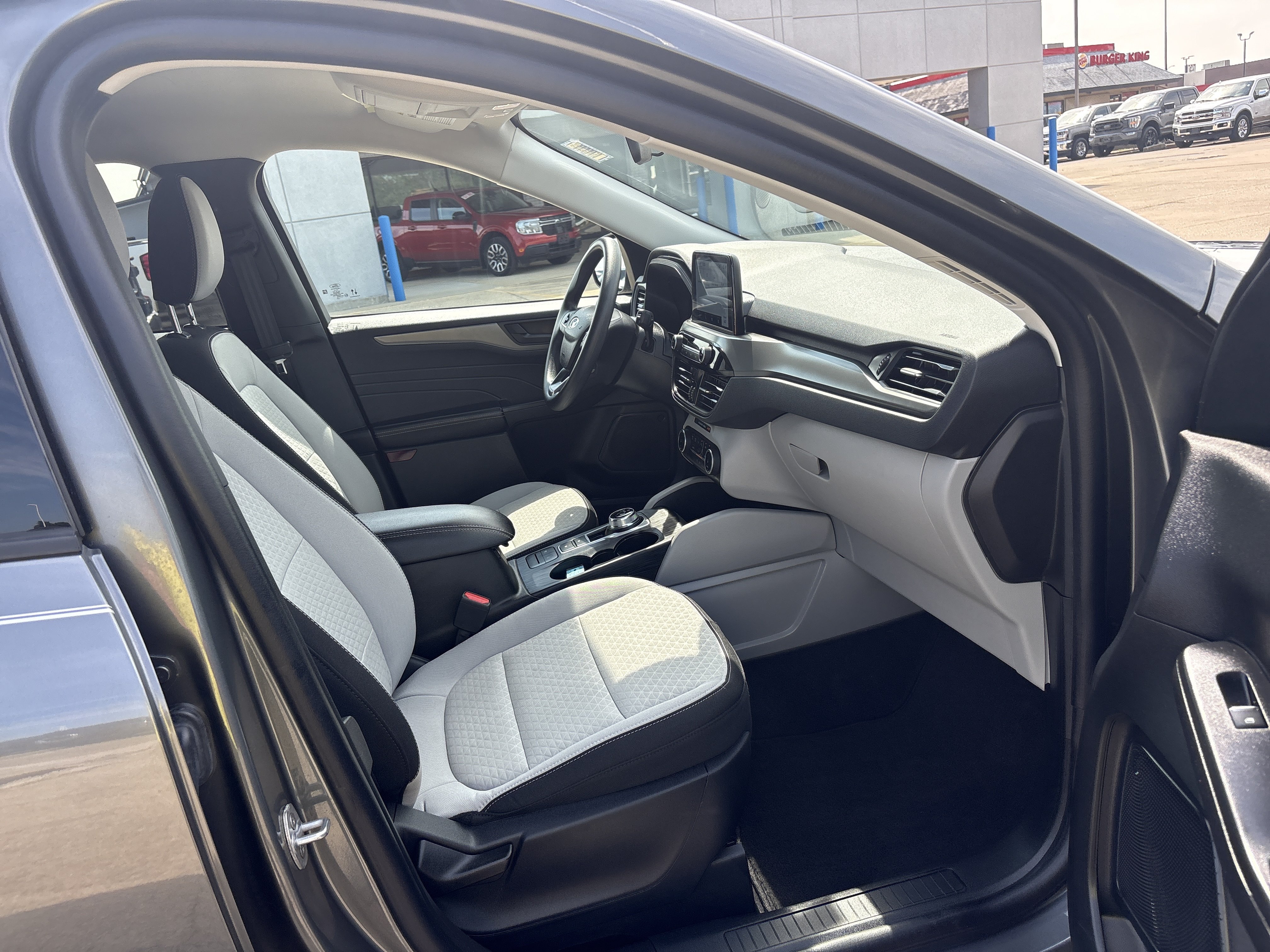 Used 2025 Ford Escape Active FWD image 8