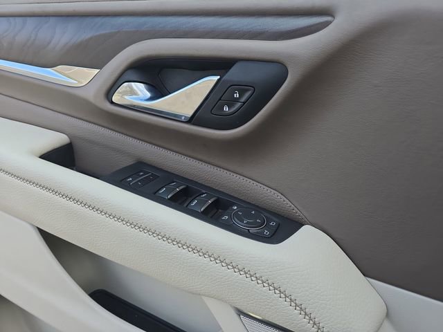 Used 2021 GMC Yukon Denali w/ Advanced Technology Package image 26