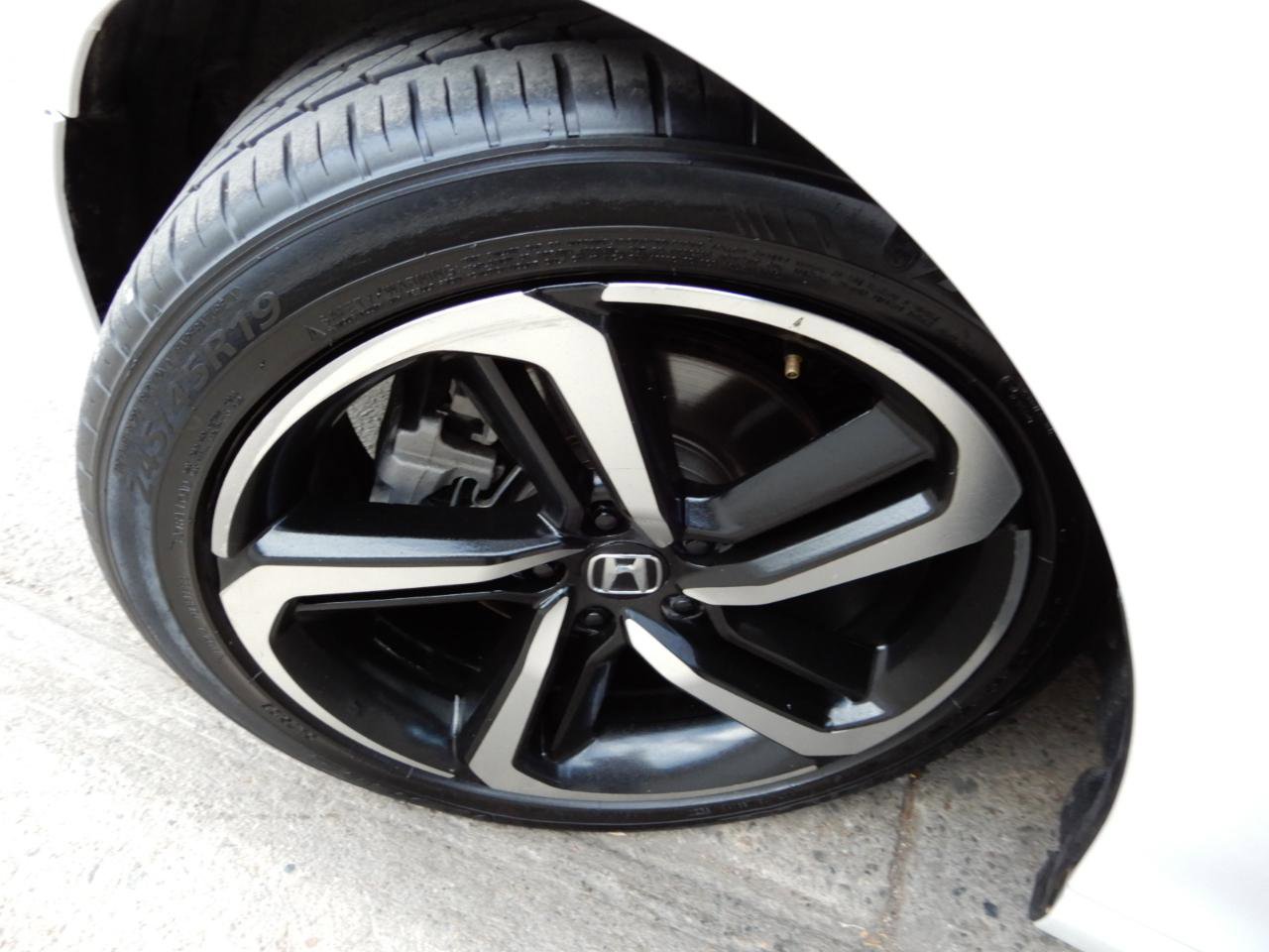 Used 2022 Honda Accord Sport image 19