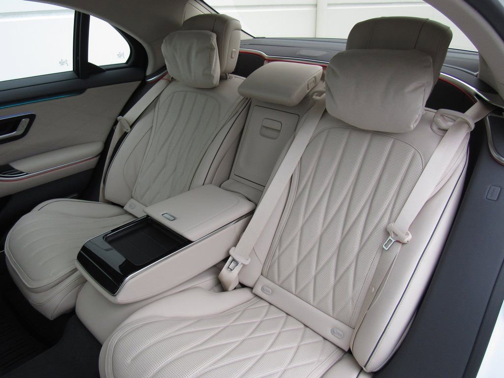 New 2026 Mercedes-Benz S 63 AMG S image 17