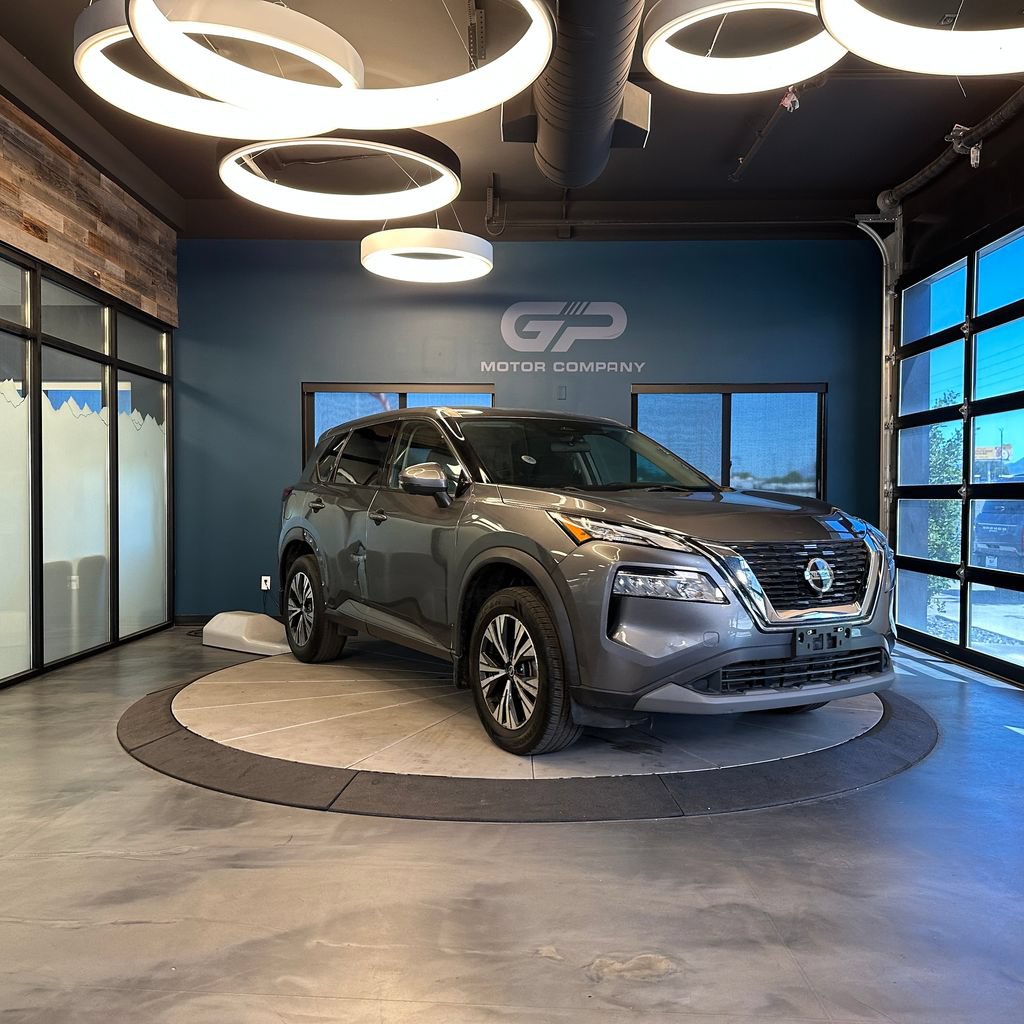 Used 2021 Nissan Rogue SV