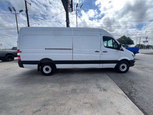 Used 2017 Freightliner Sprinter 2500 image 6