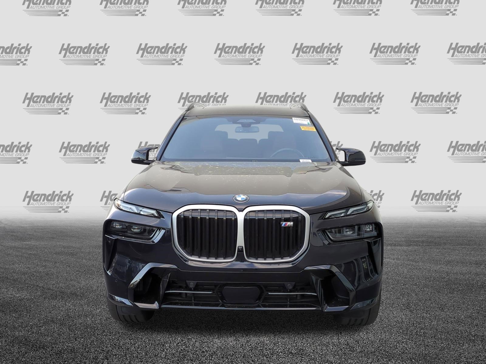 Used 2026 BMW X7 M60i image 3