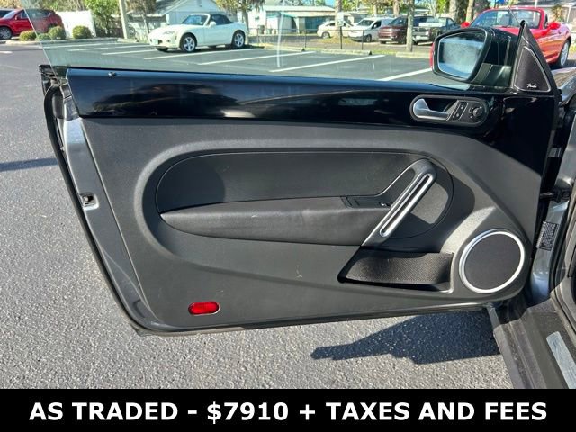 Used 2012 Volkswagen Beetle Turbo image 12