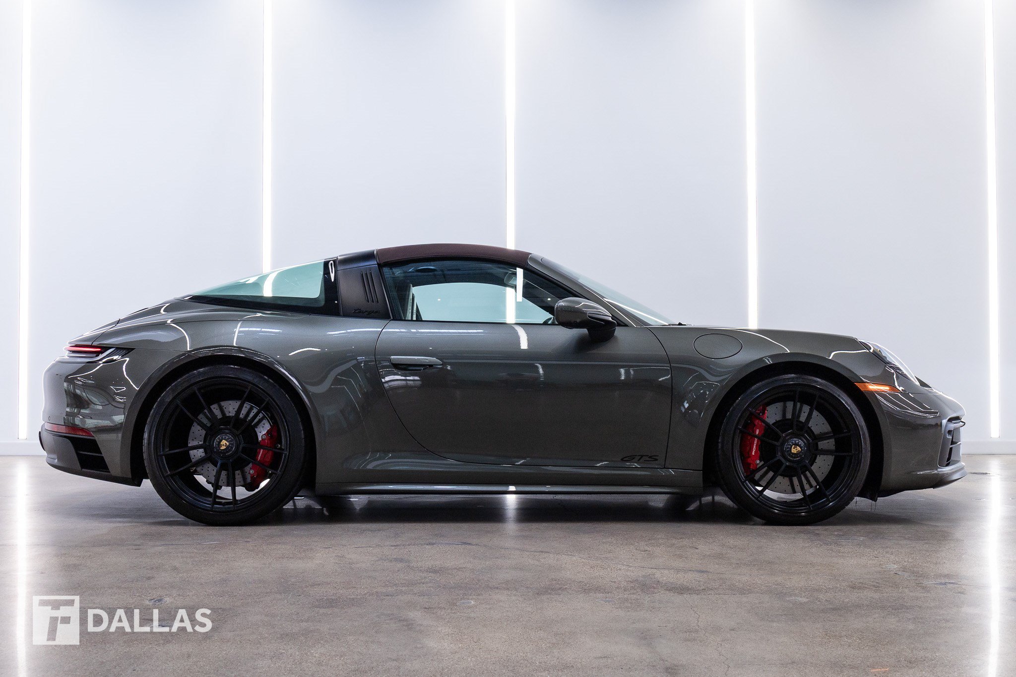 Used 2023 Porsche 911 Targa 4 GTS AWD/4WD image 15