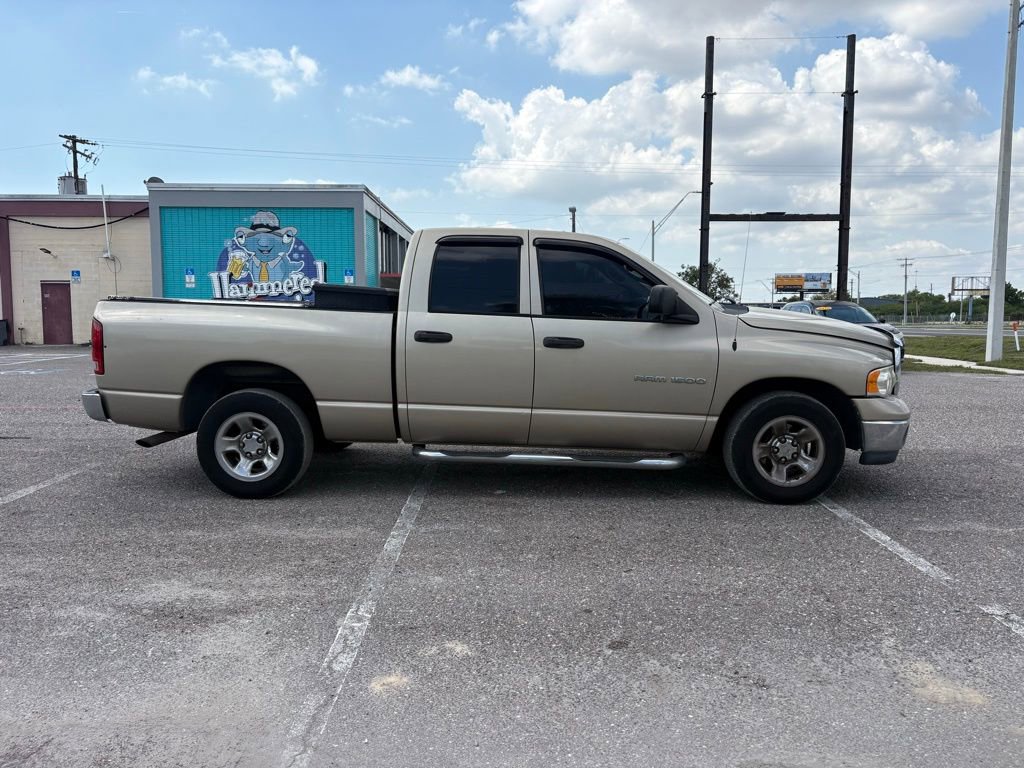 Used 2004 Dodge Ram 1500 Truck SLT image 2