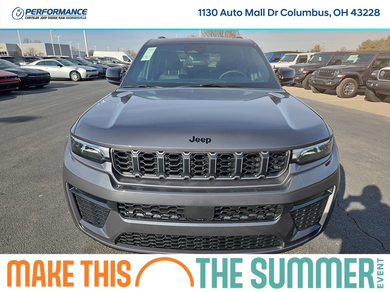 New 2026 Jeep Grand Cherokee Limited w/ Limited Altitude Package AWD/4WD image 2