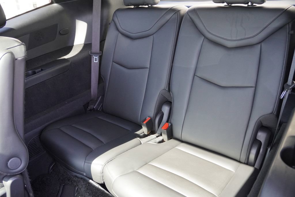 Used 2022 Cadillac XT6 Sport w/ Technology Package image 18