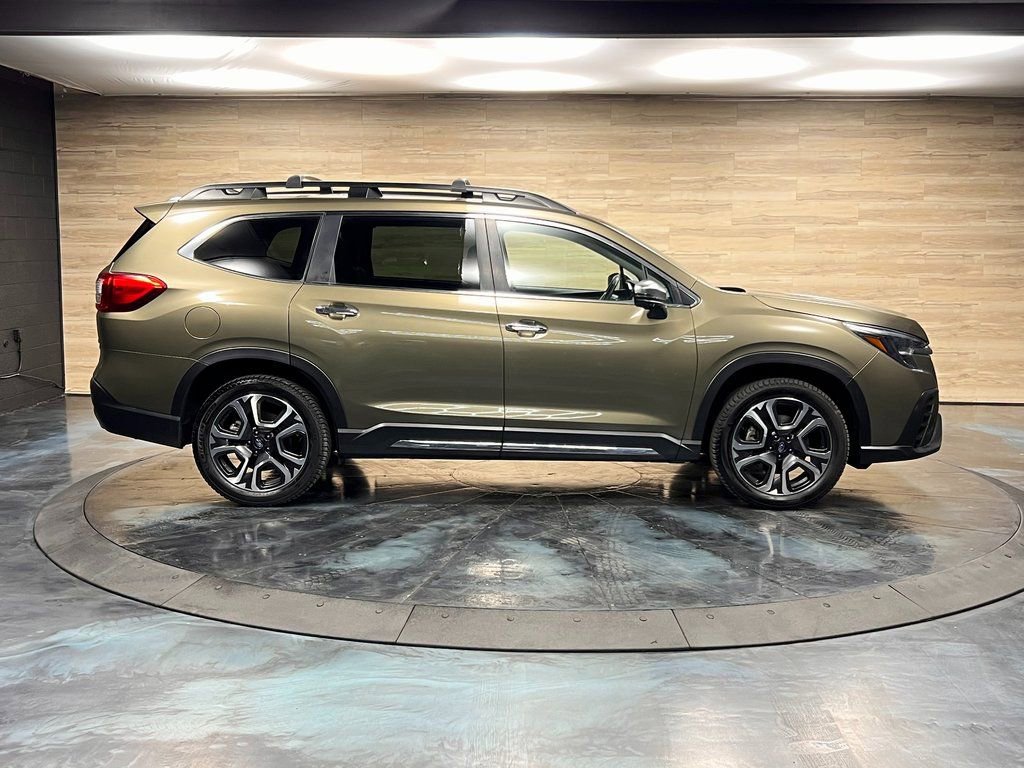 Used 2023 Subaru Ascent Touring image 11