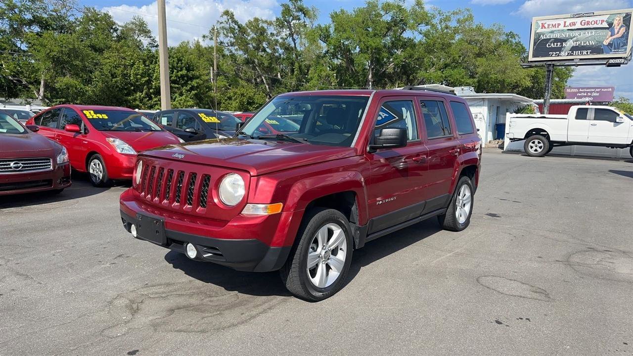 Used 2014 Jeep Patriot Latitude w/ Sun/Sound Group image 5