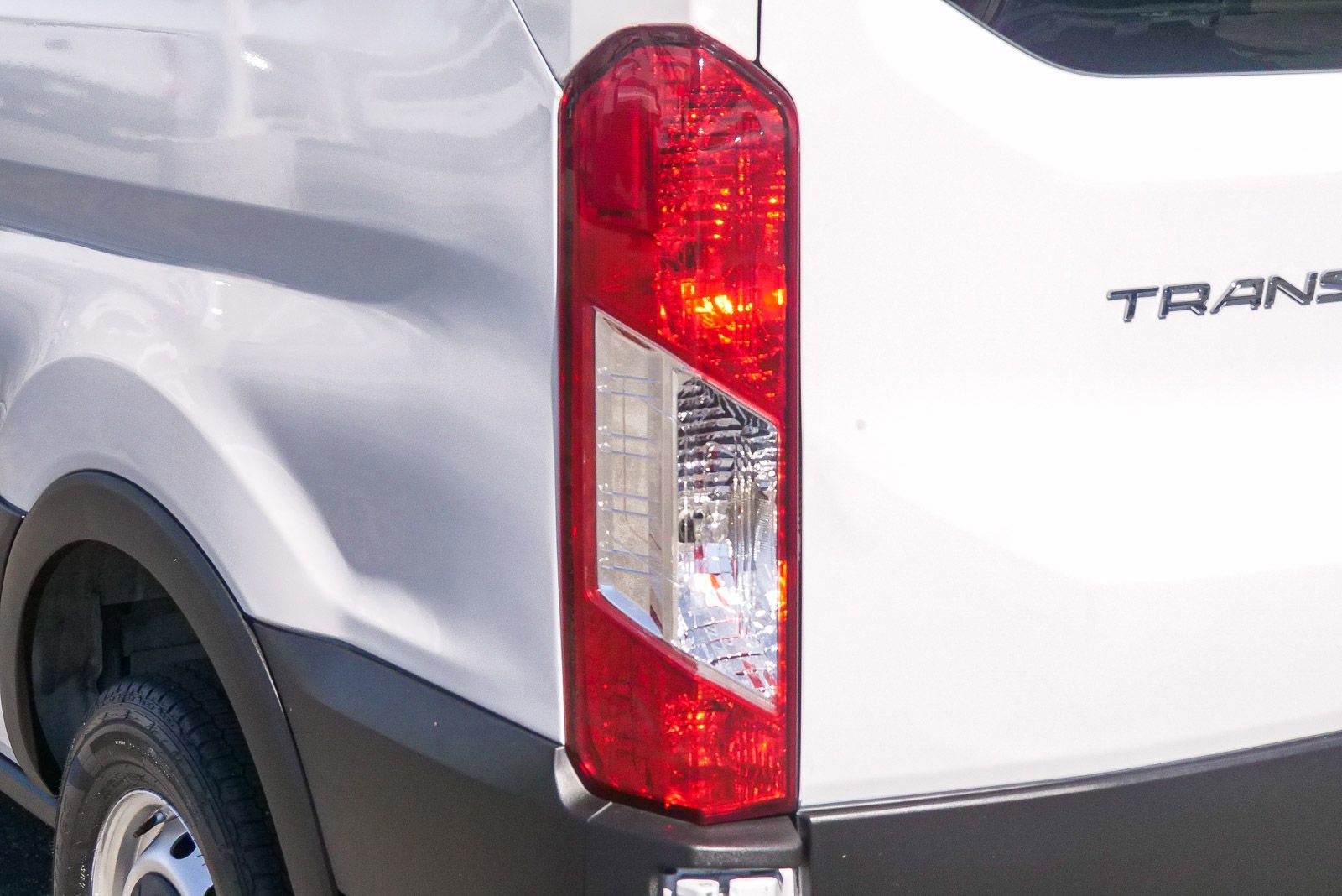 Used 2022 Ford Transit 350 XL image 10