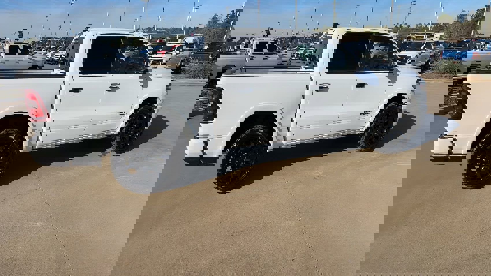 Used 2025 RAM 1500 Laramie w/ Night Edition image 9