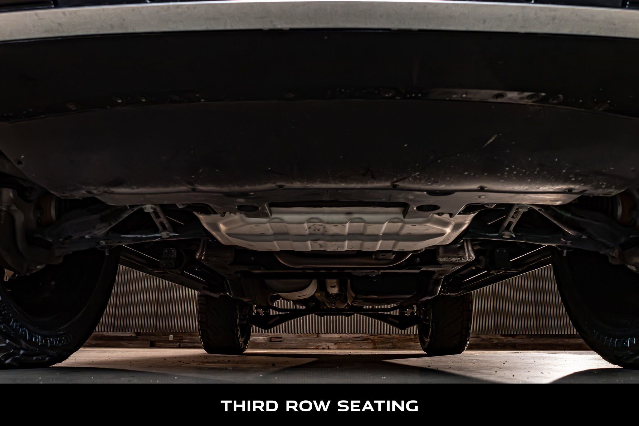 Used 2025 GMC Yukon Denali w/ Denali Reserve Package image 12