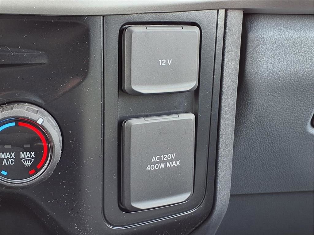 New 2026 Ford F250 XLT w/ XLT Premium Package AWD/4WD image 8