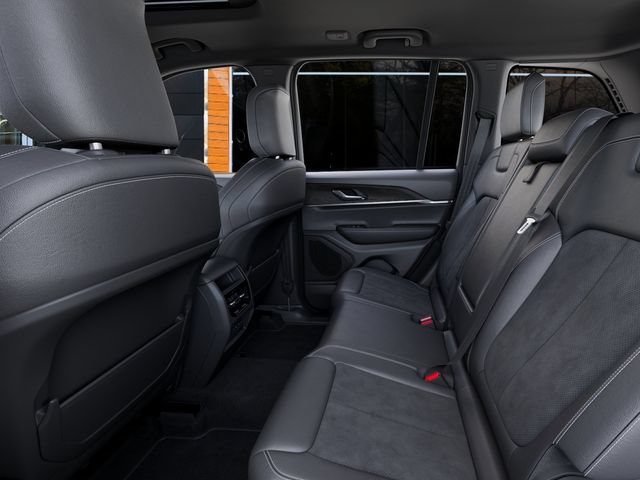 New 2026 Jeep Grand Cherokee Altitude AWD/4WD image 23