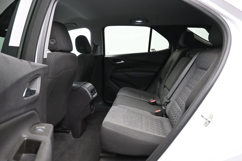 Used 2024 Chevrolet Equinox LT AWD/4WD image 25