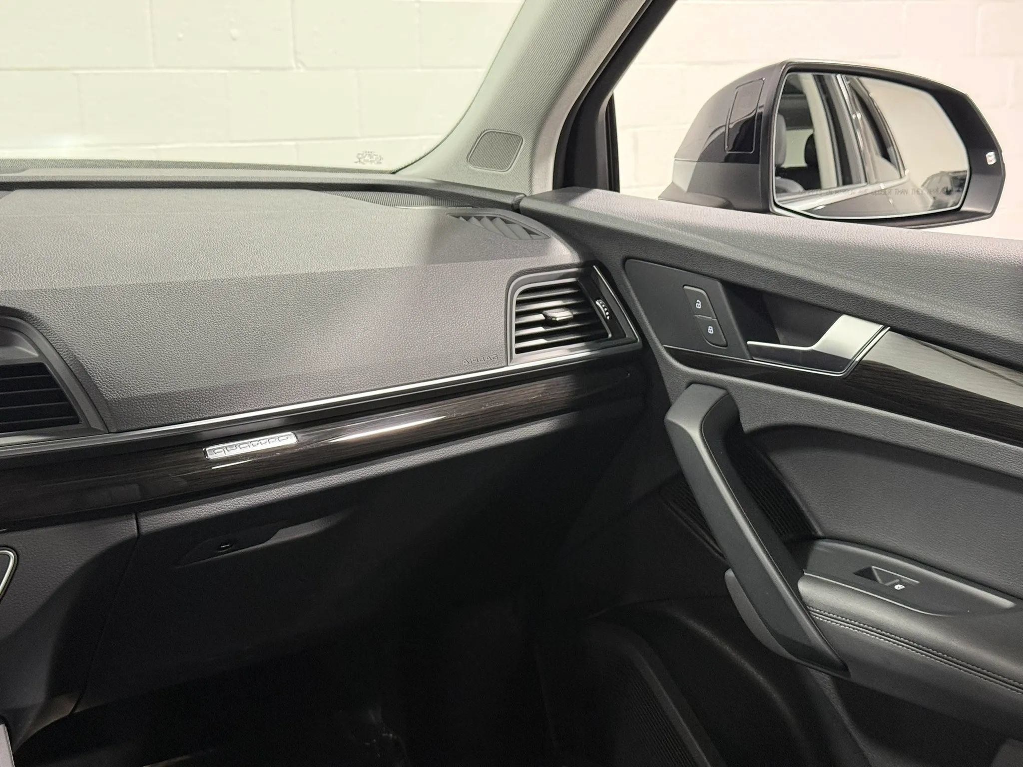 Used 2019 Audi Q5 2.0T Premium Plus AWD/4WD image 44